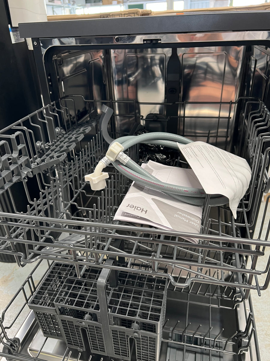 Factory second Haier Freestanding Dishwasher HDW15F2B1 - Second Hand Appliances Geebung