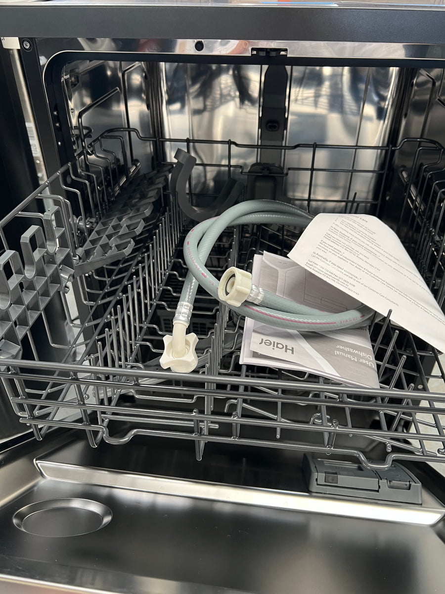 Factory second Haier Freestanding Dishwasher HDW15F2B1 - Second Hand Appliances Geebung