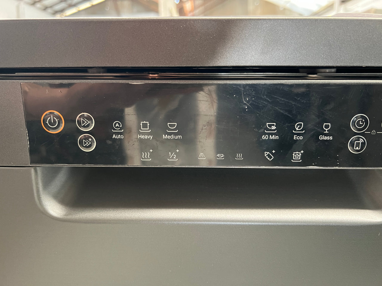 Factory second Haier Freestanding Dishwasher HDW15F2B1 - Second Hand Appliances Geebung