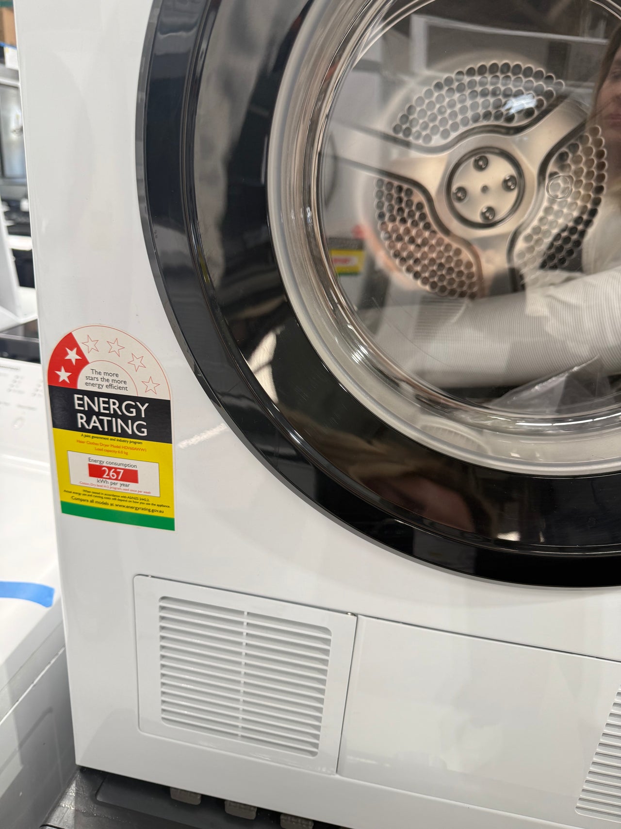 Factory second Haier HDV60AWW1 6kg sensor vented dryer - Second Hand Appliances Geebung