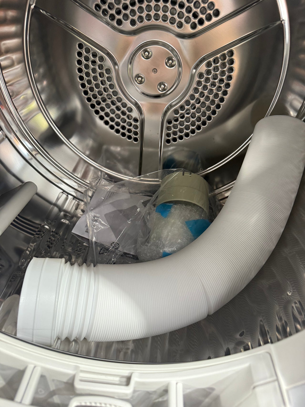 Factory second Haier HDV70AWW1 7 kg sensor vented dryer - Second Hand Appliances Geebung