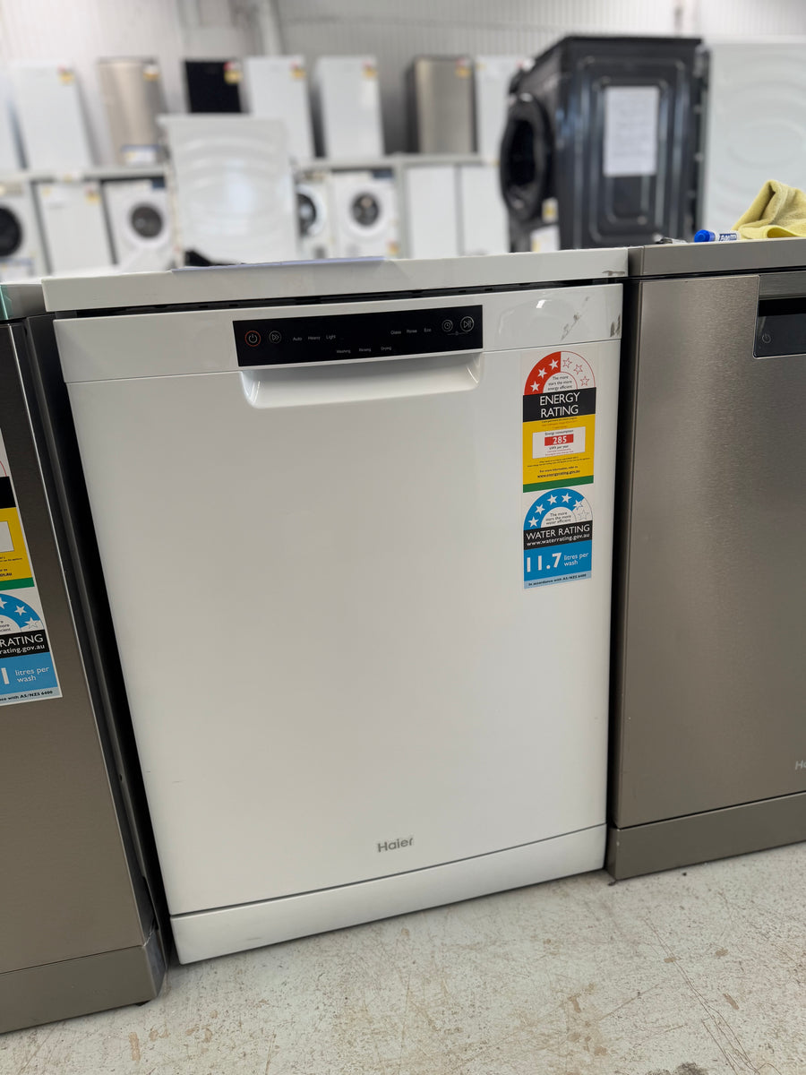 Factory second Haier HDW13V1W1 freestanding dishwasher - Second Hand Appliances Geebung