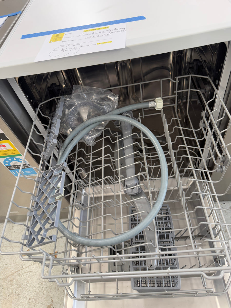 Factory second Haier HDW13V1W1 freestanding dishwasher - Second Hand Appliances Geebung