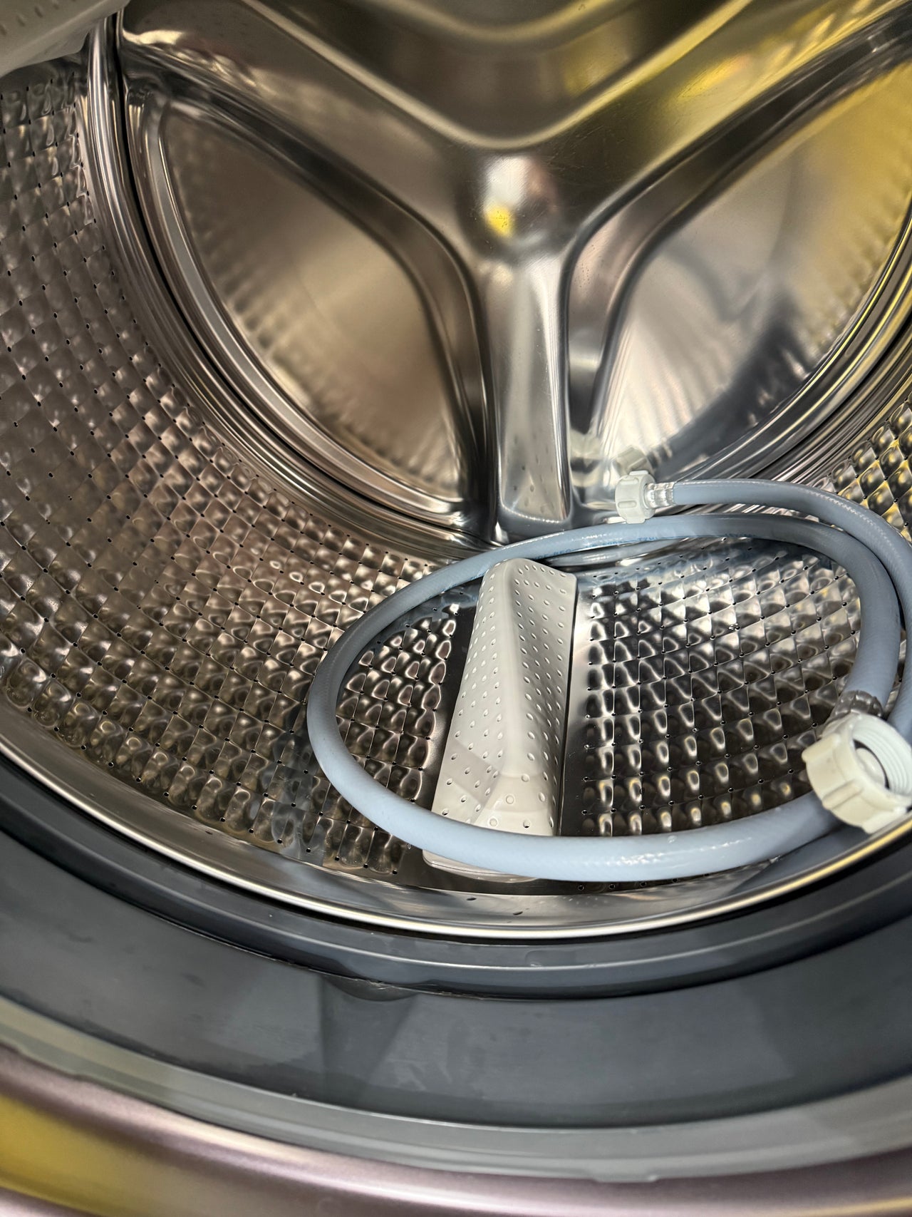 Factory second Haier HLC1290CTB1 12kg Washer + 9kg Heat Pump Dryer Laundry Centre - Second Hand Appliances Geebung