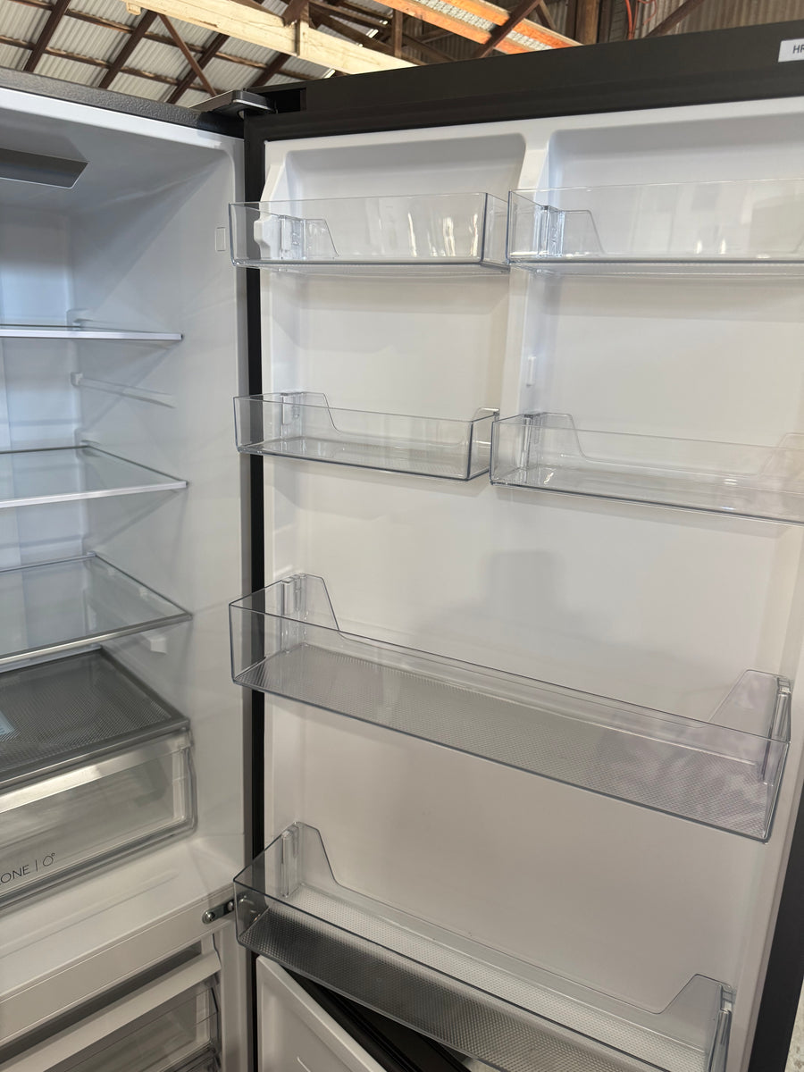 Factory second Haier HRF420BEC is a 433L bottom mount refrigerator - Second Hand Appliances Geebung