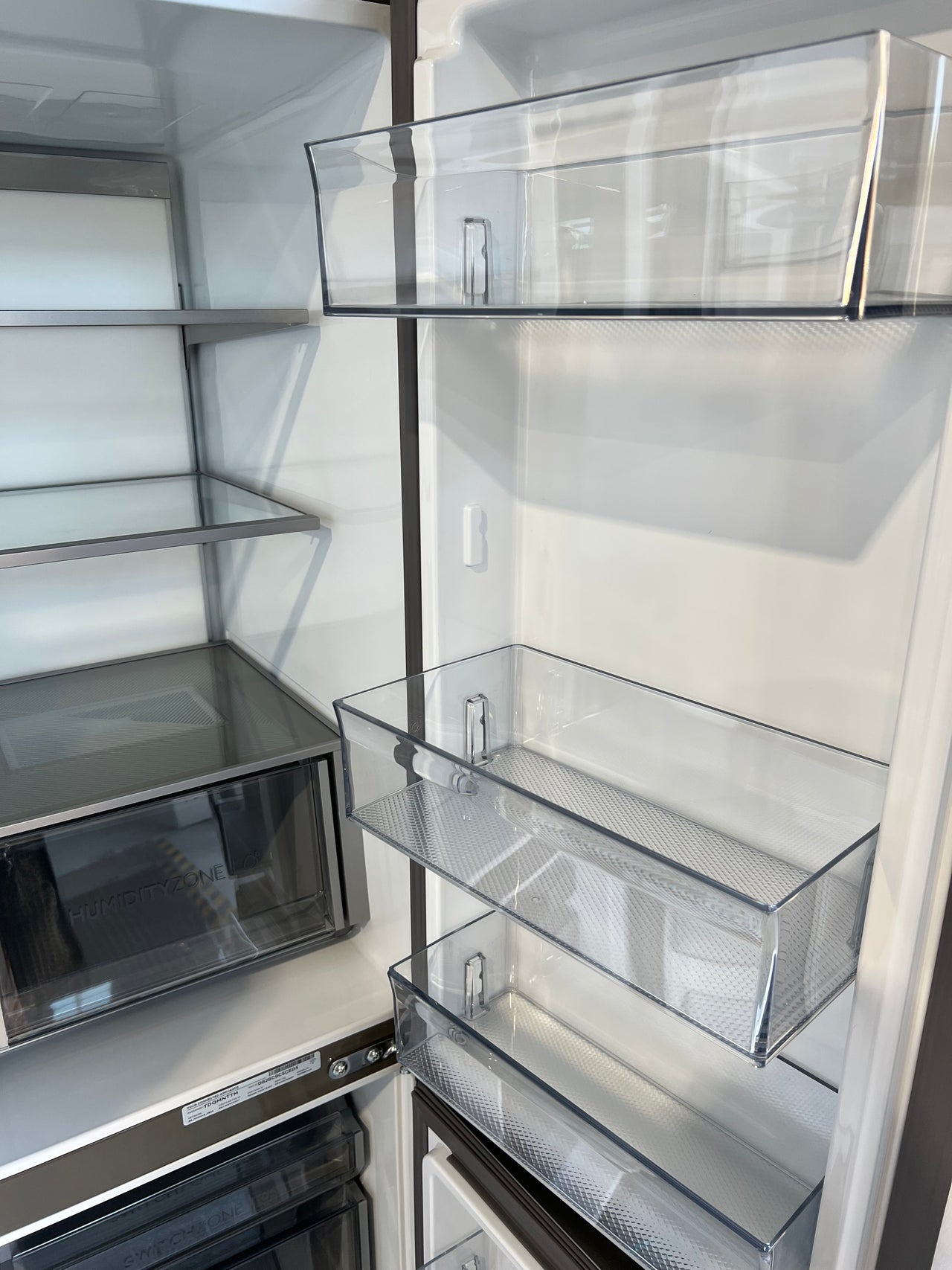 Factory second Haier 623L Quad Door HRF680YS/4.5 star energy - Second Hand Appliances Geebung