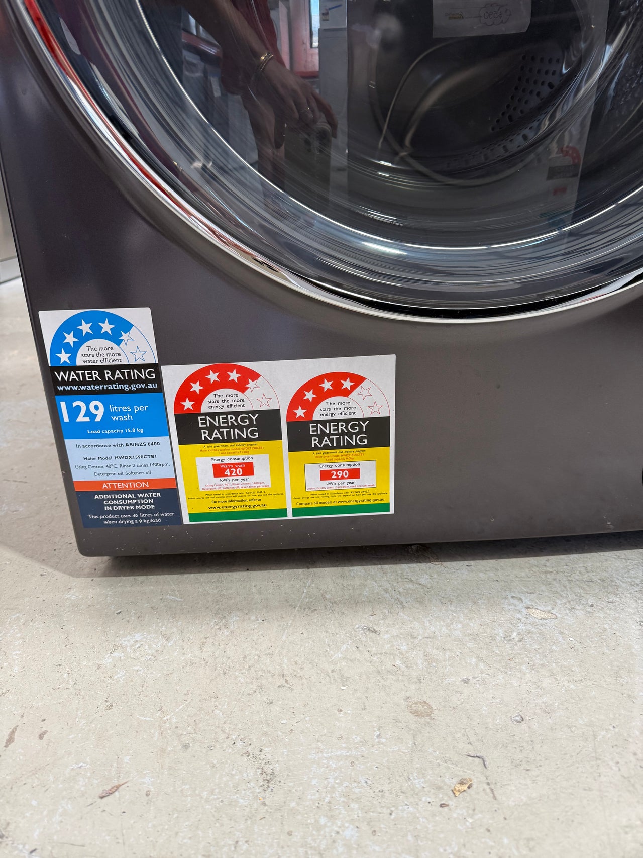 Factory second Haier HWDX1590CTB1 premium 2-in-1 front load washer dryer - Second Hand Appliances Geebung