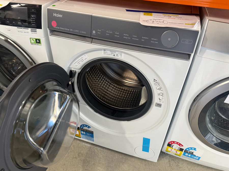 Factory second Haier 500 Series 9kg Heat Pump Dryer HDHP90NW1 - Second Hand Appliances Geebung