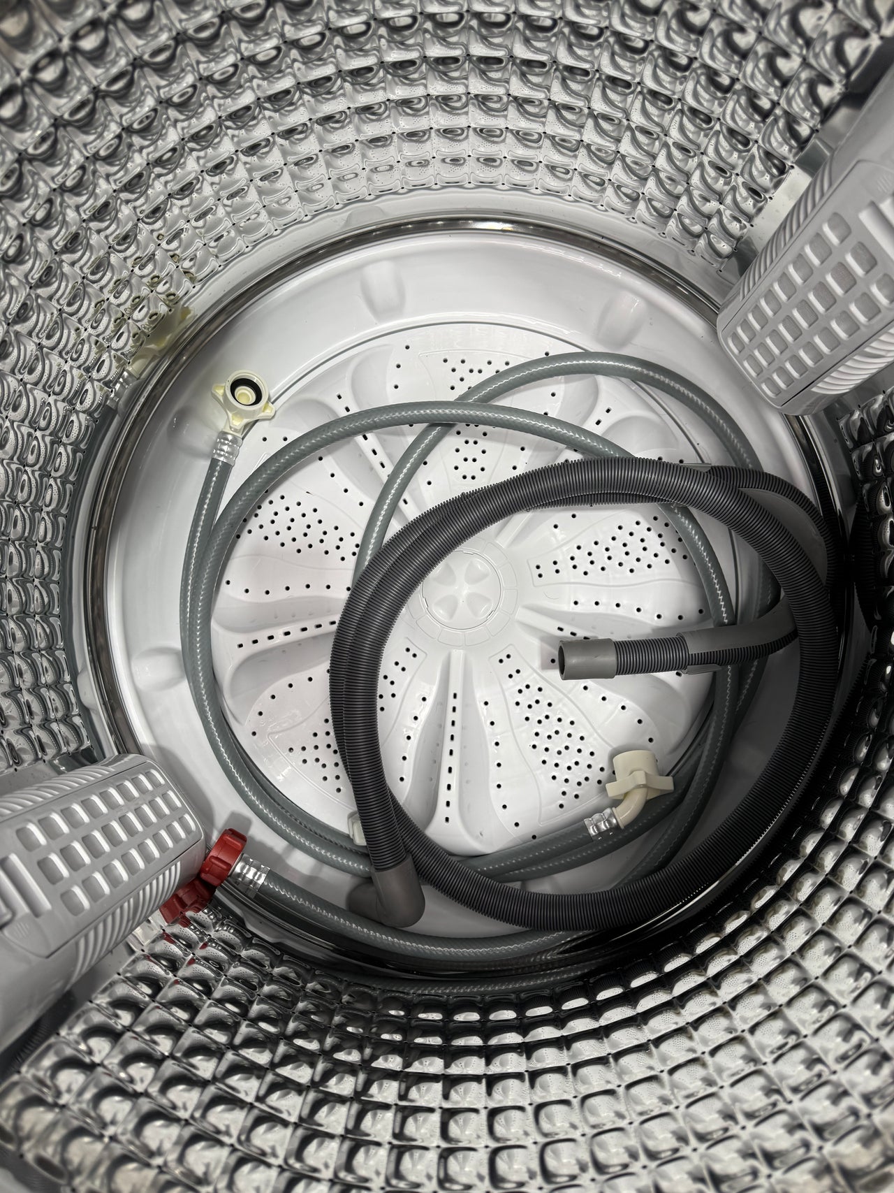 Factory second Haier HWT12AD1 12kg top load washing machine - Second Hand Appliances Geebung