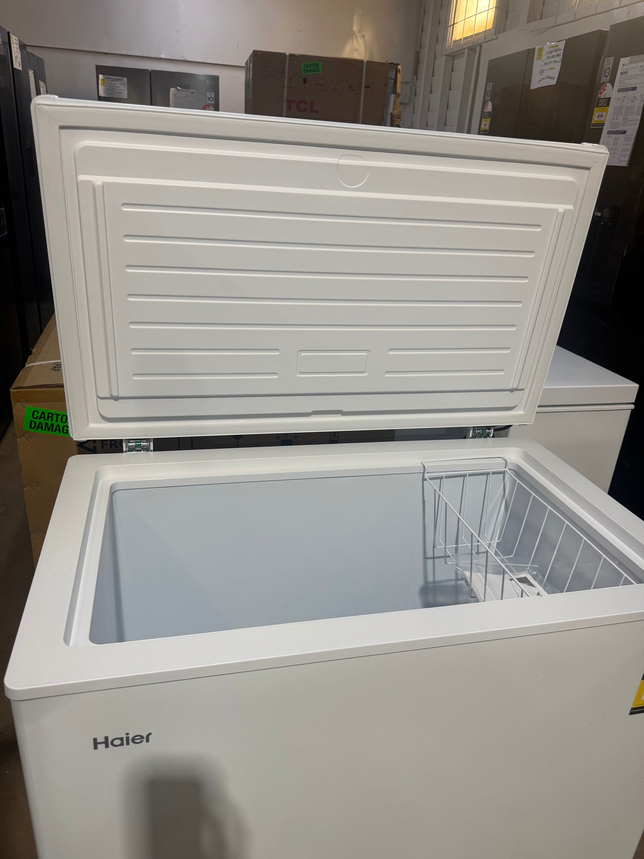Factory second Haier Series 300 194L Hybrid Chest Freezer White HCF195W - Second Hand Appliances Geebung