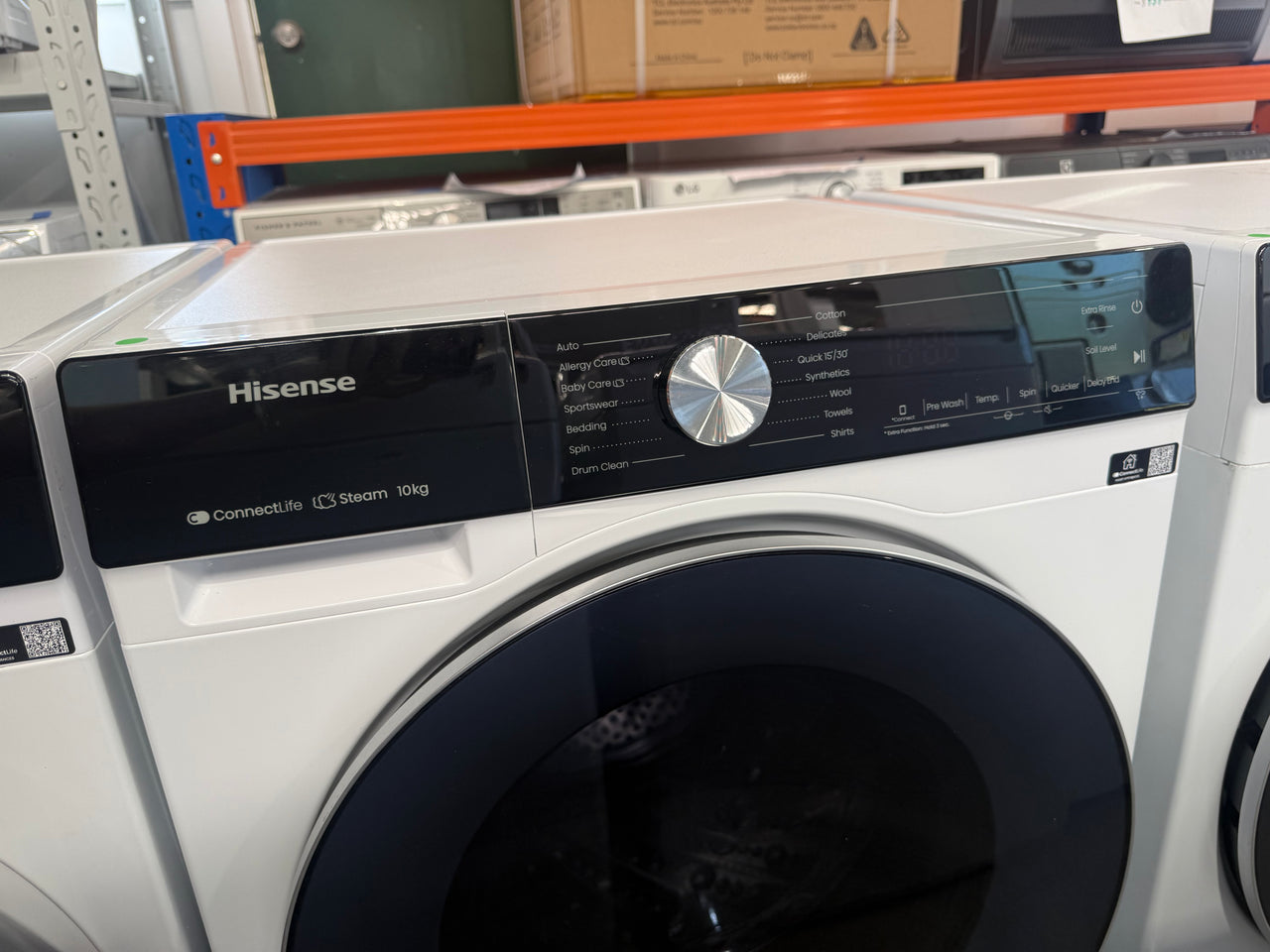 Factory second Hisense 10kg Front Load Washer Model:HWFS1015E - Second Hand Appliances Geebung