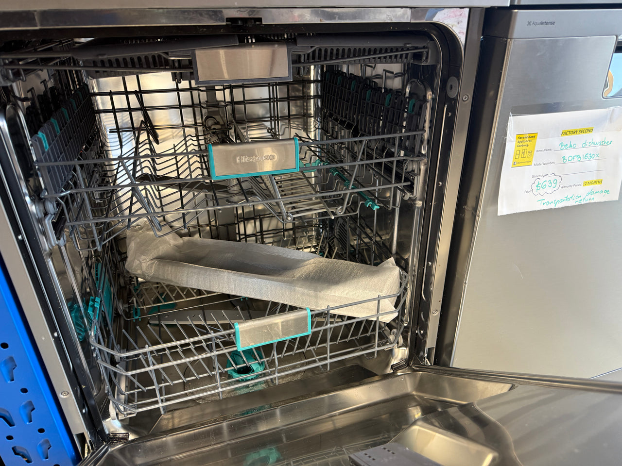 Factory second Hisense 16 Place Setting Freestanding Dishwasher – HSAA16FS - Second Hand Appliances Geebung