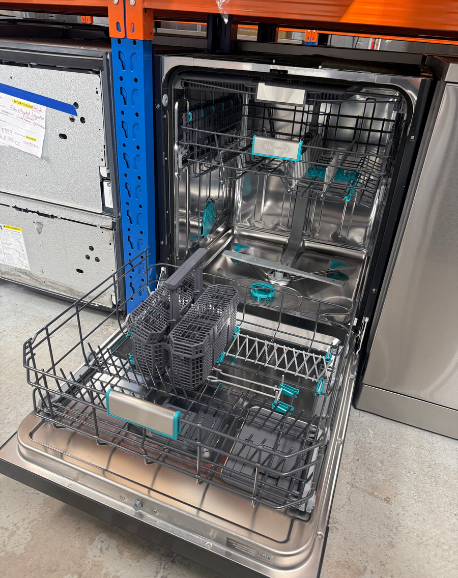 Factory second Hisense 16 Place Setting Freestanding Dishwasher –  HSAP16FB - Second Hand Appliances Geebung
