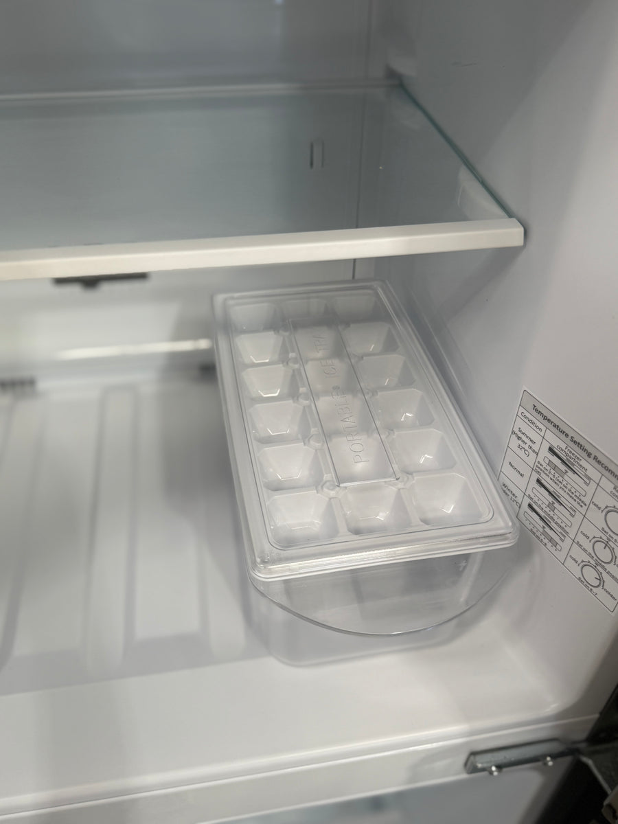 Factory second Hisense 205L Top Mount Fridge – HRTF206S - Second Hand Appliances Geebung