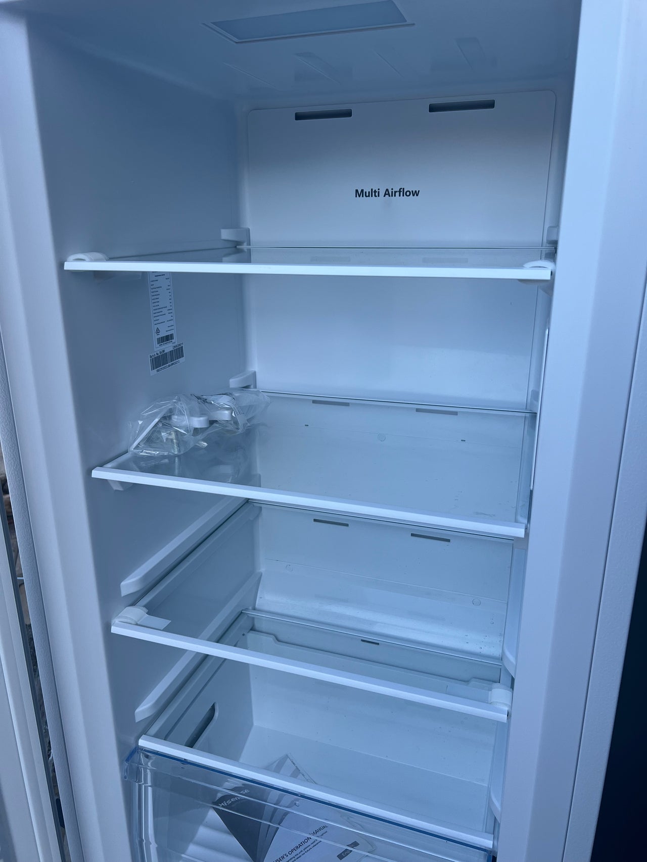 Factory second Hisense 240L Upright Hybrid Fridge Freezer White Model: HRVF240 - Second Hand Appliances Geebung