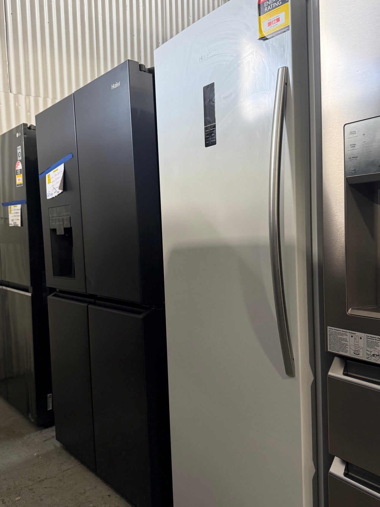 Factory second Hisense 254L Frost Free Upright Freezer – HRVF254 - Second Hand Appliances Geebung