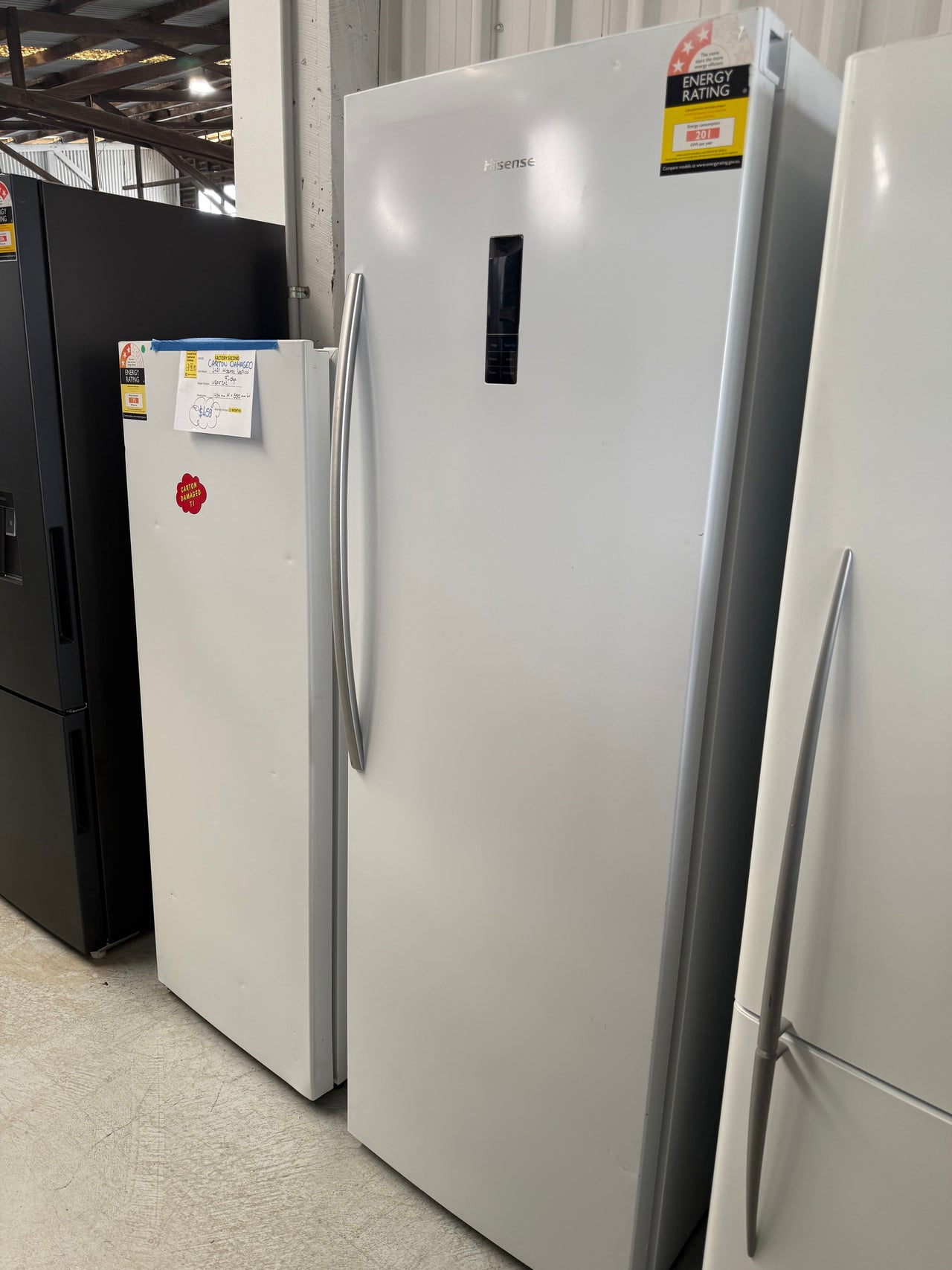 Factory second Hisense 328l vertical fridge HRAF328 - Second Hand Appliances Geebung