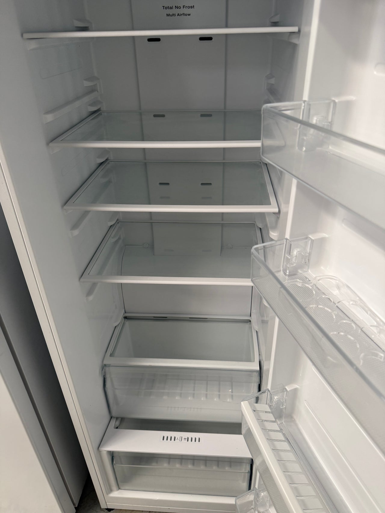 Factory second Hisense 328l vertical fridge HRAF328 - Second Hand Appliances Geebung