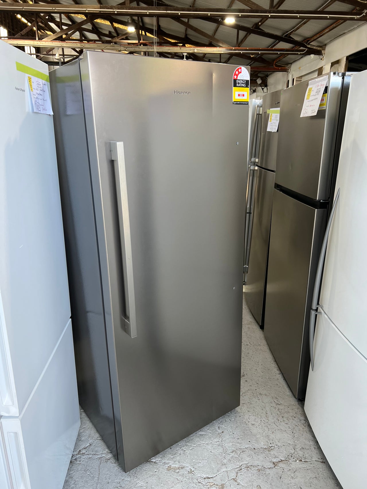 Factory second Hisense 384L Vertical Hybrid Freezer HRVF384S - Second Hand Appliances Geebung