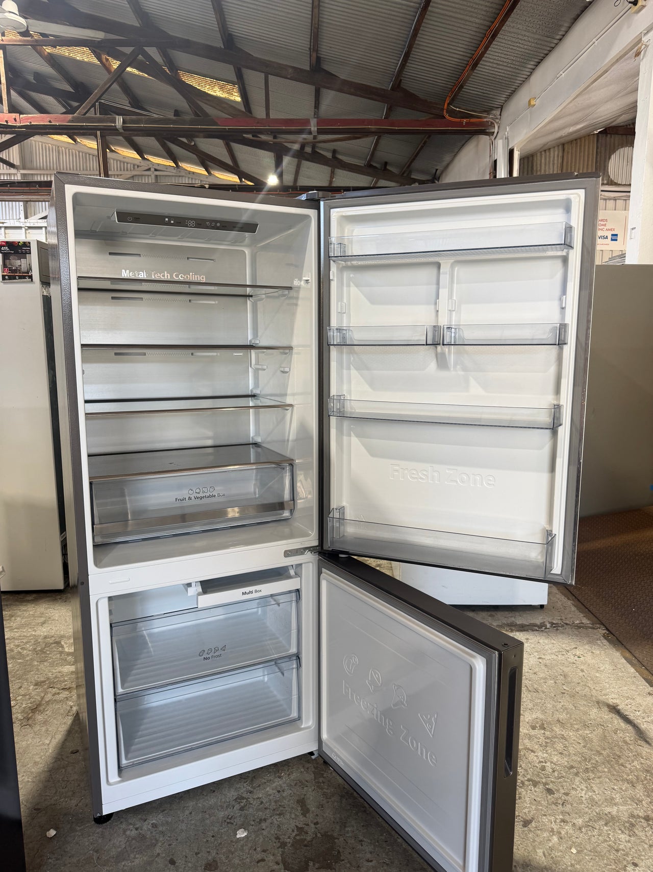Factory second Hisense 417L Bottom Mount Refrigerator HRBM417S - Second Hand Appliances Geebung