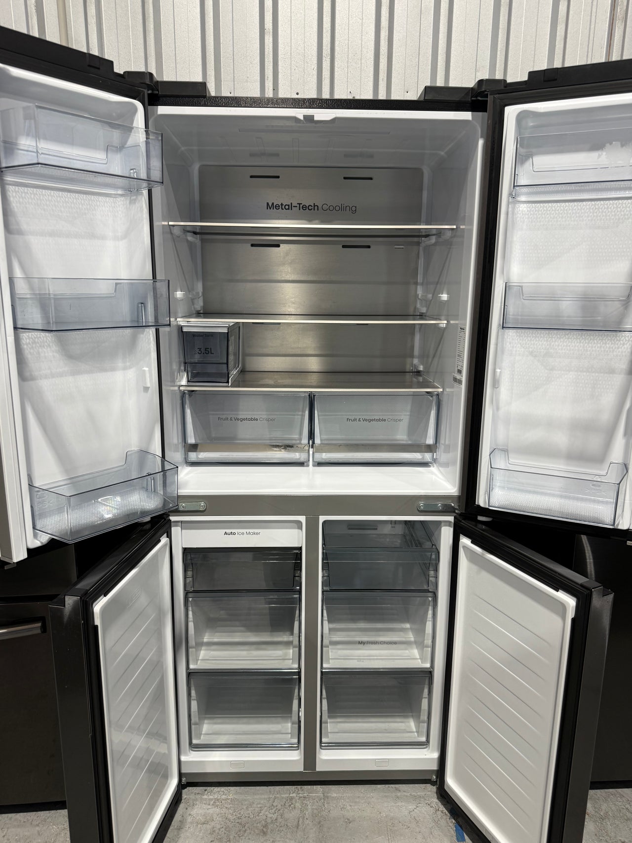 Factory second Hisense 483L French Door Refrigerator HRCD483TBW - Second Hand Appliances Geebung