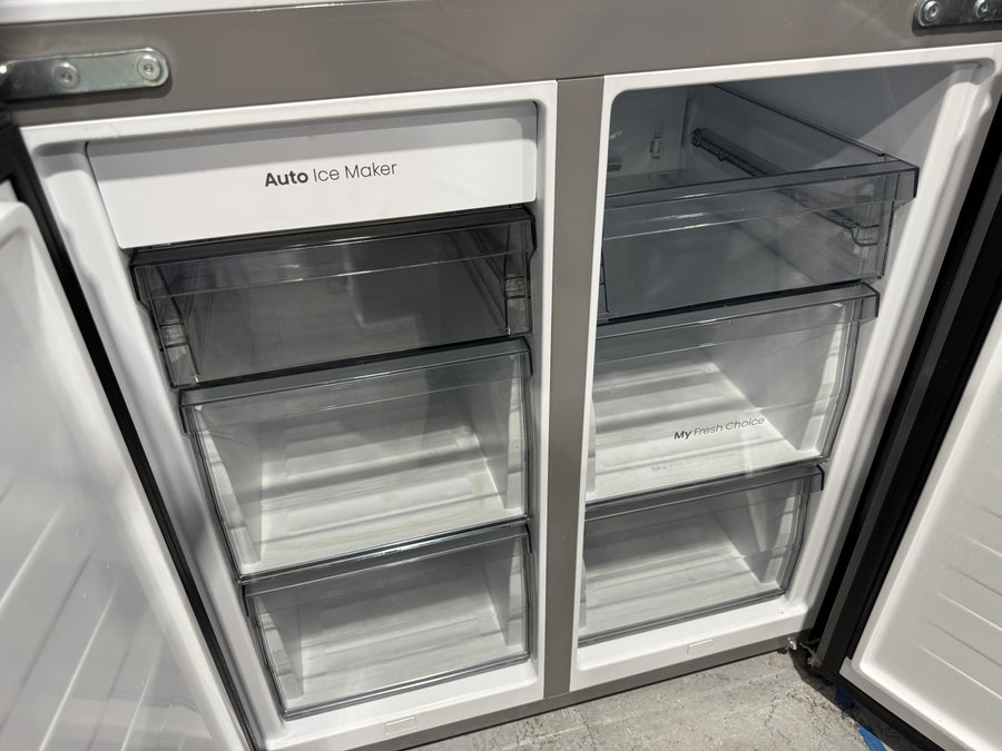 Factory second Hisense 483L French Door Refrigerator HRCD483TBW - Second Hand Appliances Geebung