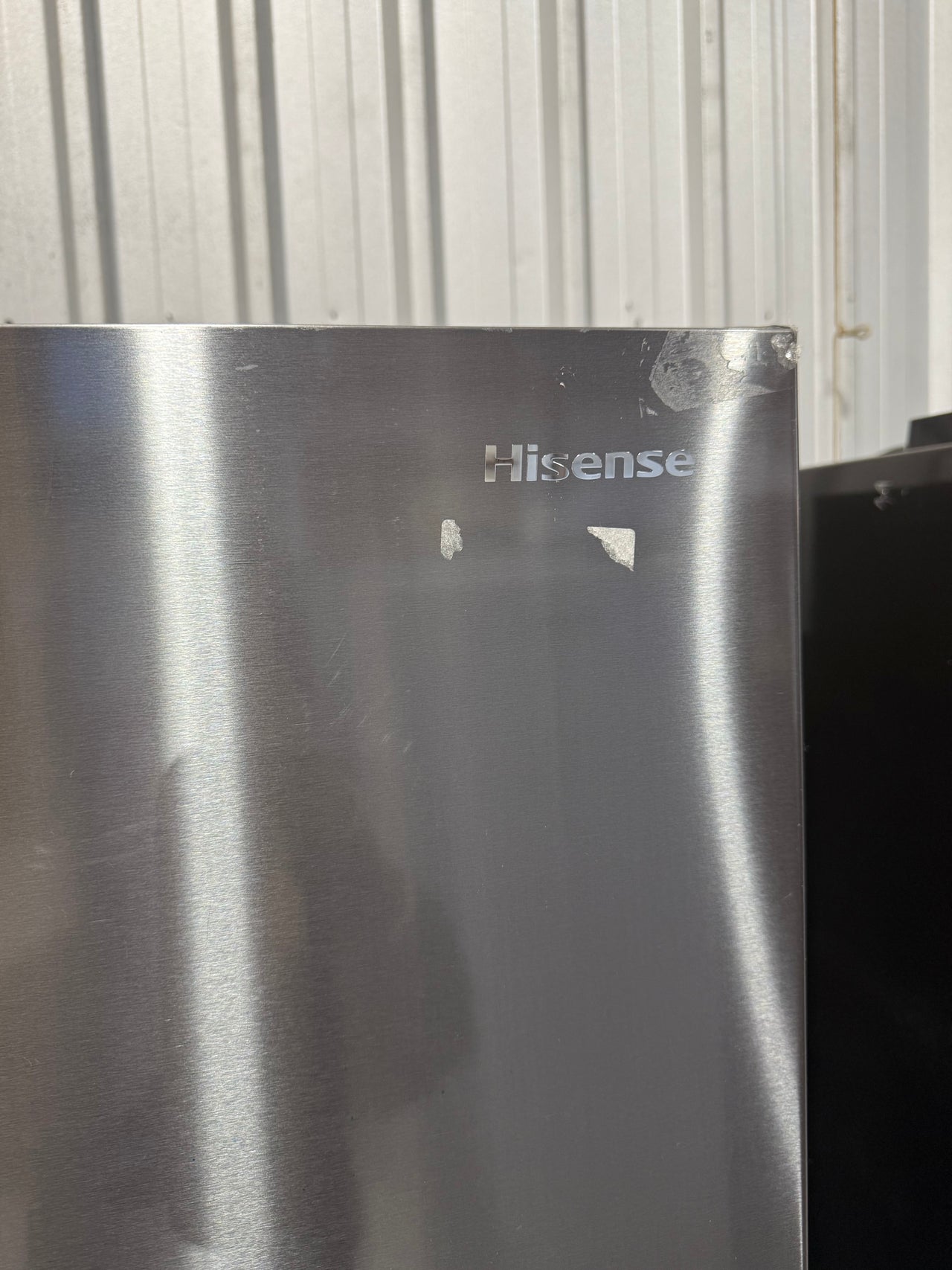 Factory second Hisense 483L French Door Refrigerator HRCD483TBW - Second Hand Appliances Geebung