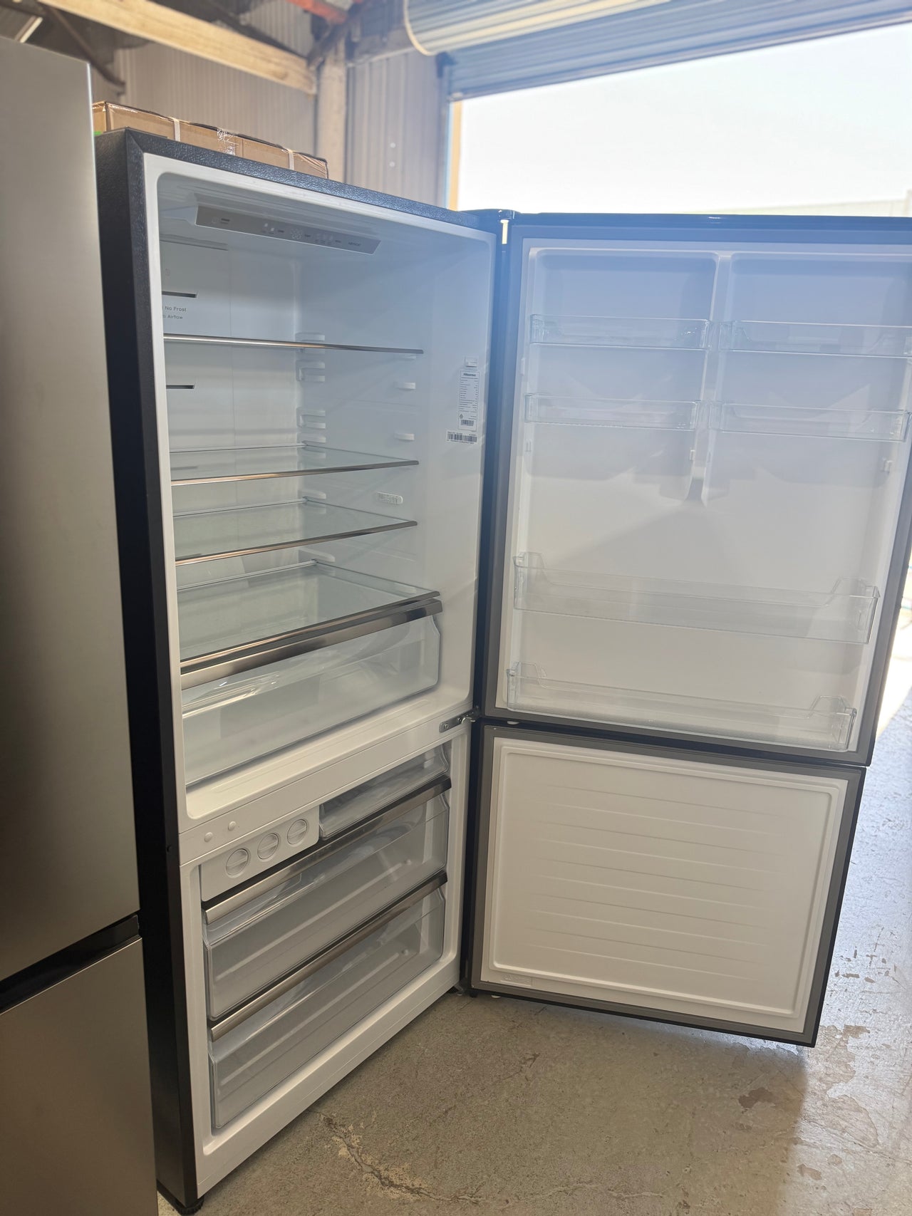 Buy Factory second Hisense 483L PureFlat Bottom Mount Refrigerator HRBM483B |  | [product_variant] | Second Hand Appliances Geebung Brisbane