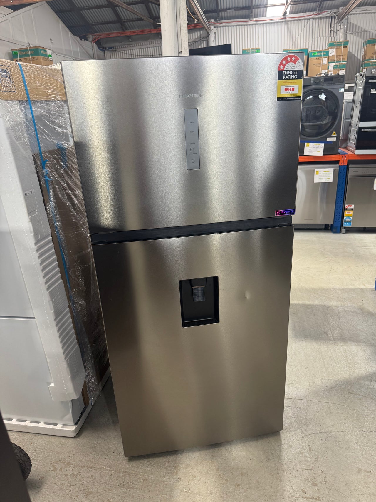 Factory second Hisense 496L Top Mount refrigerator HRTF496SW - Second Hand Appliances Geebung