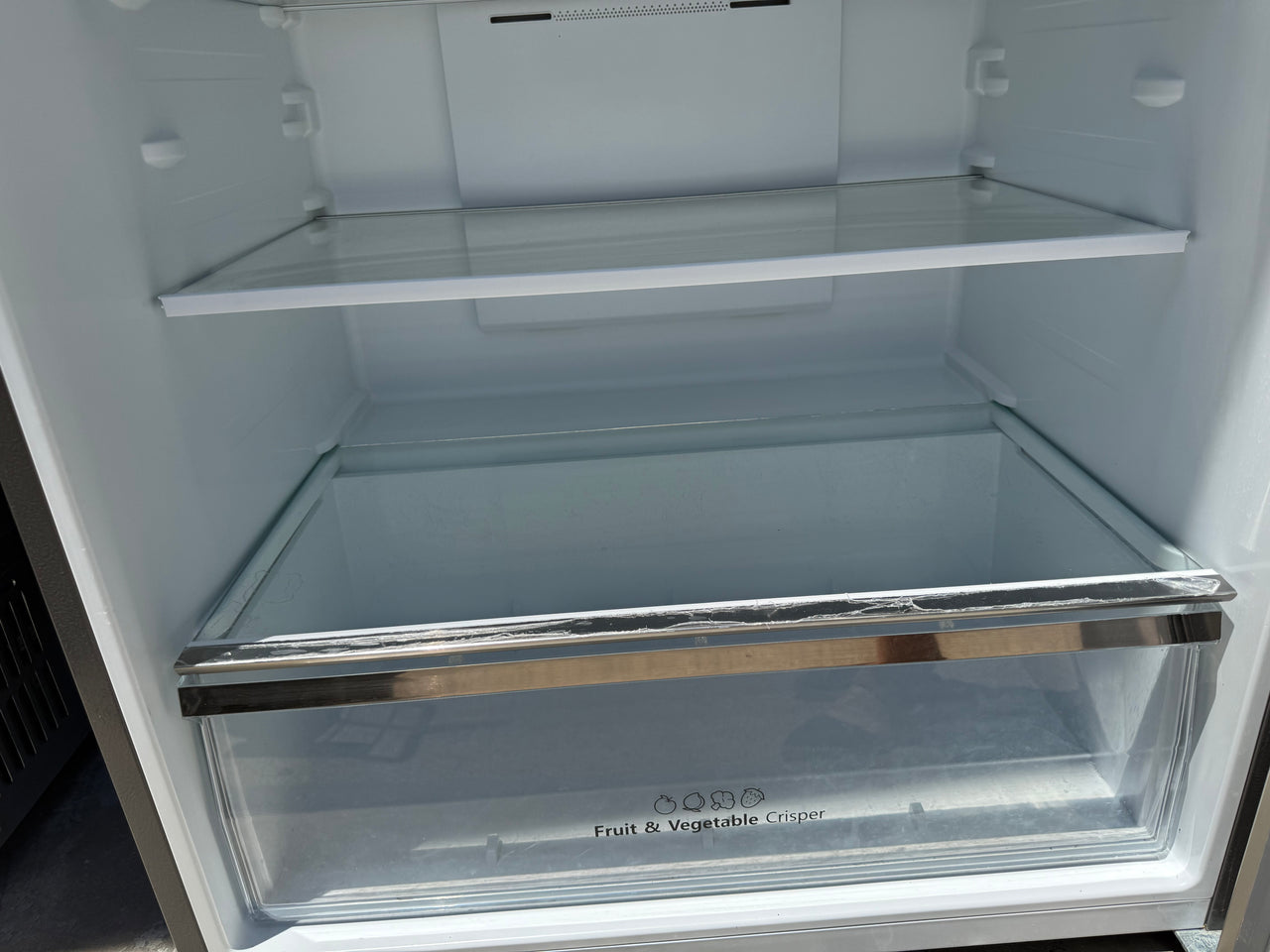 Factory second Hisense 496L Top Mount refrigerator HRTF496SW - Second Hand Appliances Geebung