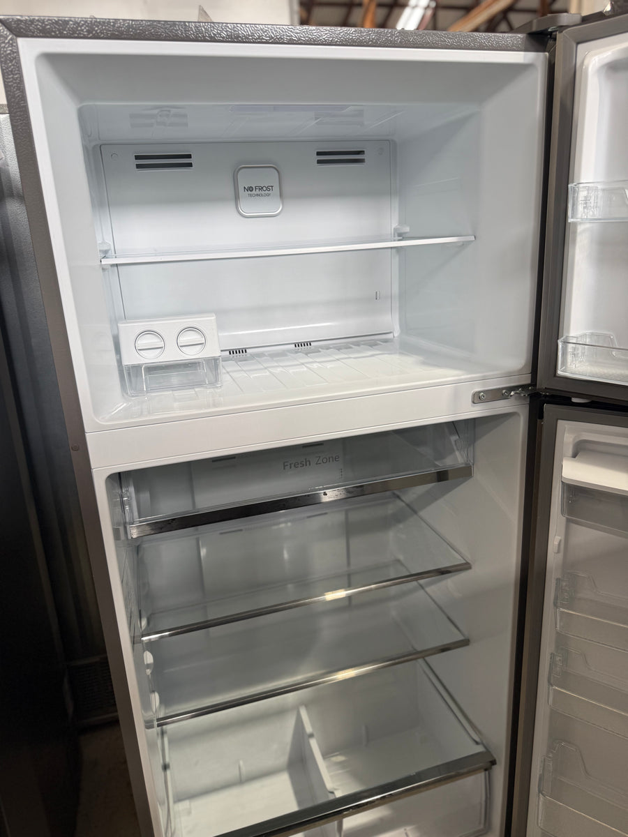 Factory second Hisense 496L Top Mount refrigerator HRTF496SW - Second Hand Appliances Geebung