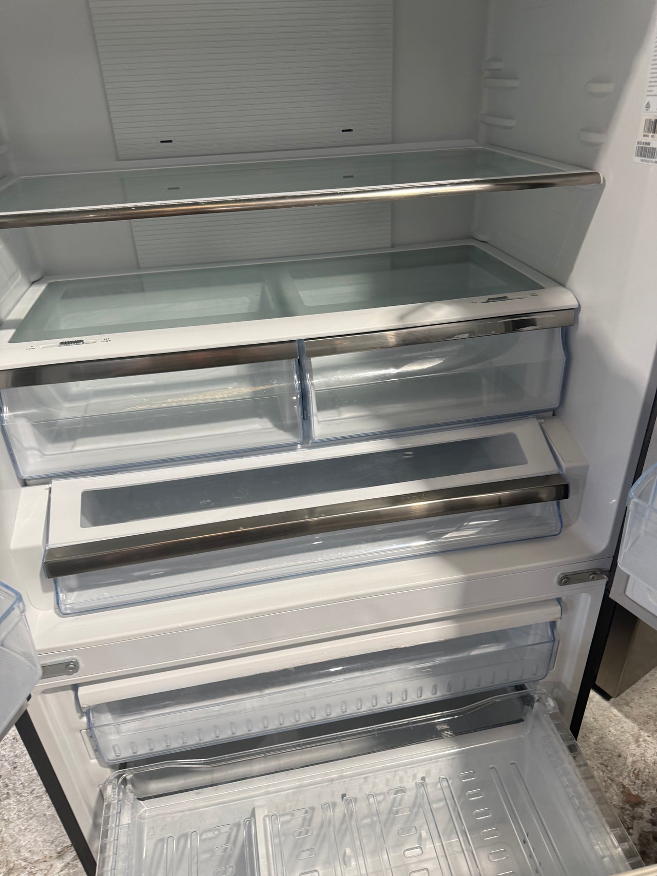 Factory second Hisense 577L French Door Fridge – Black Steel  Model: HRFD577B - Second Hand Appliances Geebung