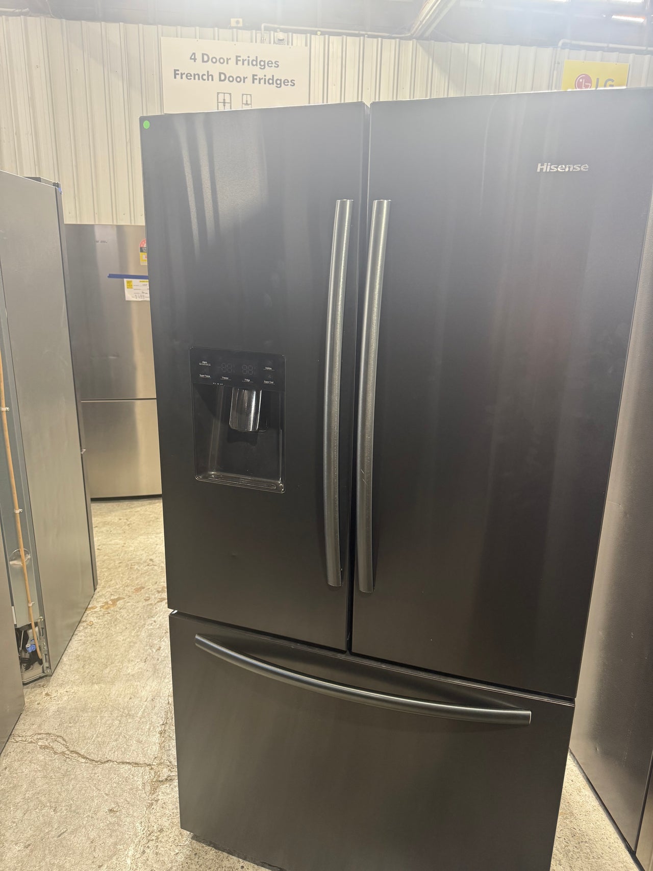 Factory second Hisense 577L French Door Fridge – Black Steel  Model: HRFD577B - Second Hand Appliances Geebung