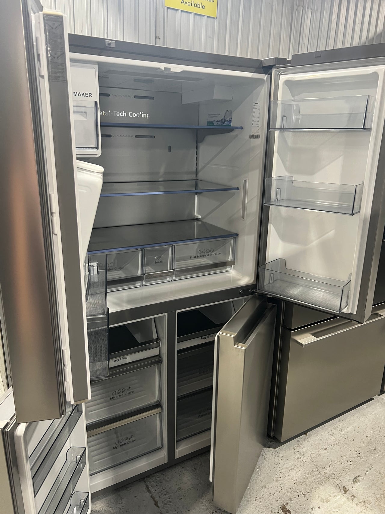 Factory second Hisense 585L PureFlat French Door Fridge HRCD650SW - Second Hand Appliances Geebung