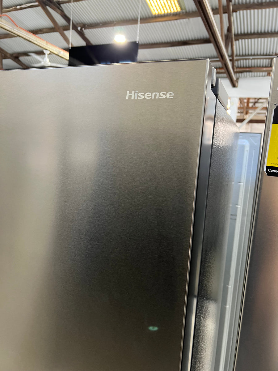 Factory second Hisense 609L French Door Refrigerator HRCD609S - Second Hand Appliances Geebung