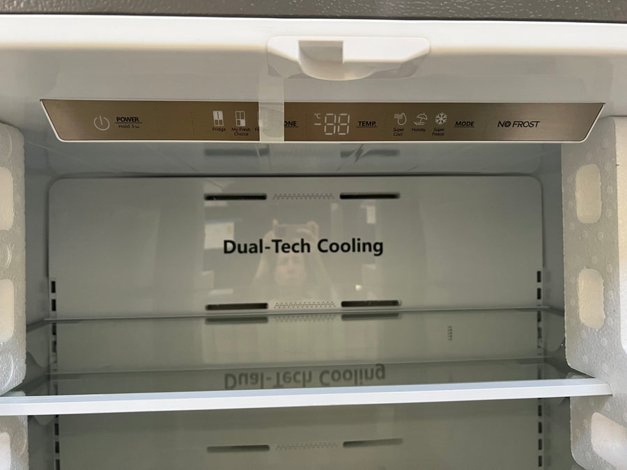 Factory second Hisense 609L French Door Refrigerator HRCD609S - Second Hand Appliances Geebung