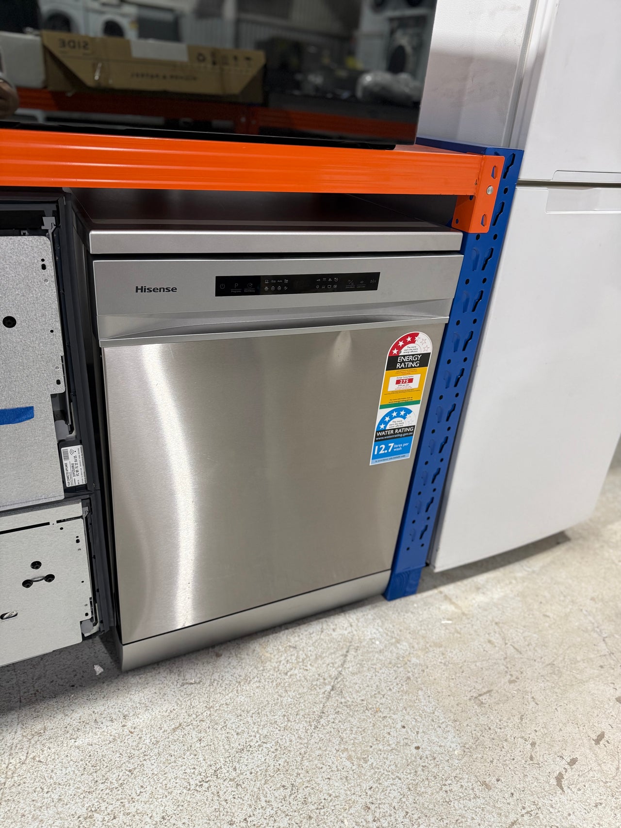 Factory second Hisense 60cm Freestanding Dishwasher Model:HSCE14FS - Second Hand Appliances Geebung