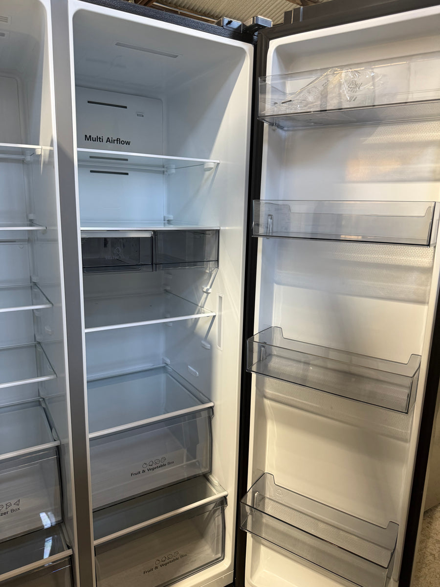 Factory second Hisense 633L Side by Side Refrigerator – Black Steel Model: HRSBS633BW - Second Hand Appliances Geebung