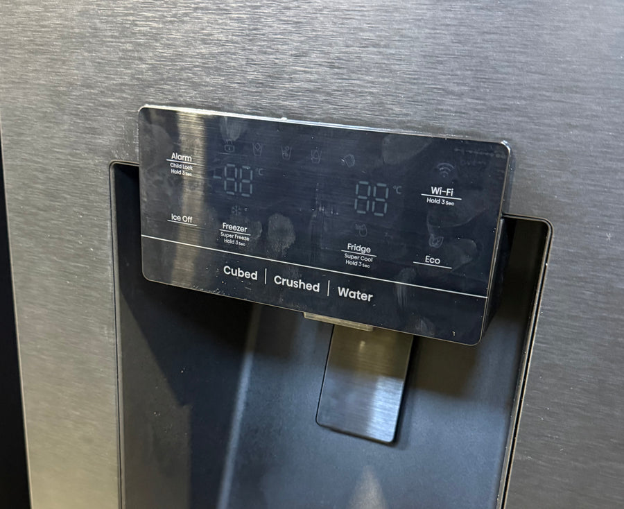 Factory second Hisense 633L Side by Side Refrigerator – Black Steel Model: HRSBS633BW - Second Hand Appliances Geebung