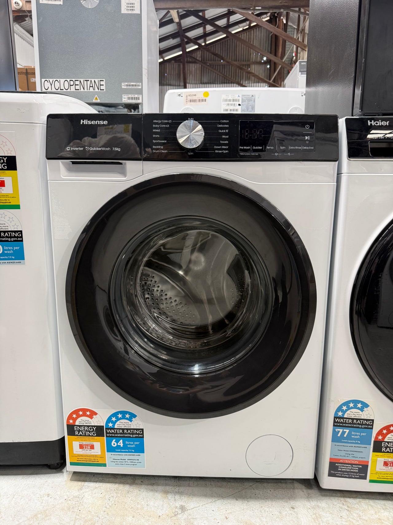 Factory second Hisense 7.5kg Series 3 Front Load Washing Machine HWFS7514S - Second Hand Appliances Geebung