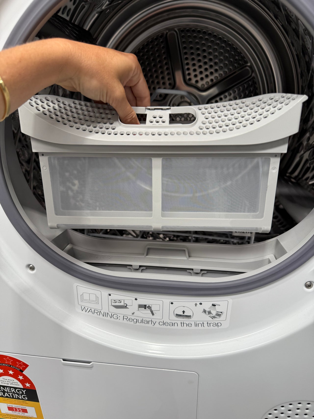 Factory second Hisense 8kg Front Load Heat Pump Dryer HDFY80H - Second Hand Appliances Geebung
