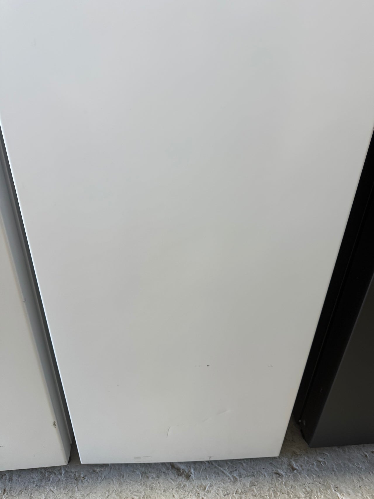 Factory second Hisense HRAF242 is a 242-litre upright refrigerator - Second Hand Appliances Geebung