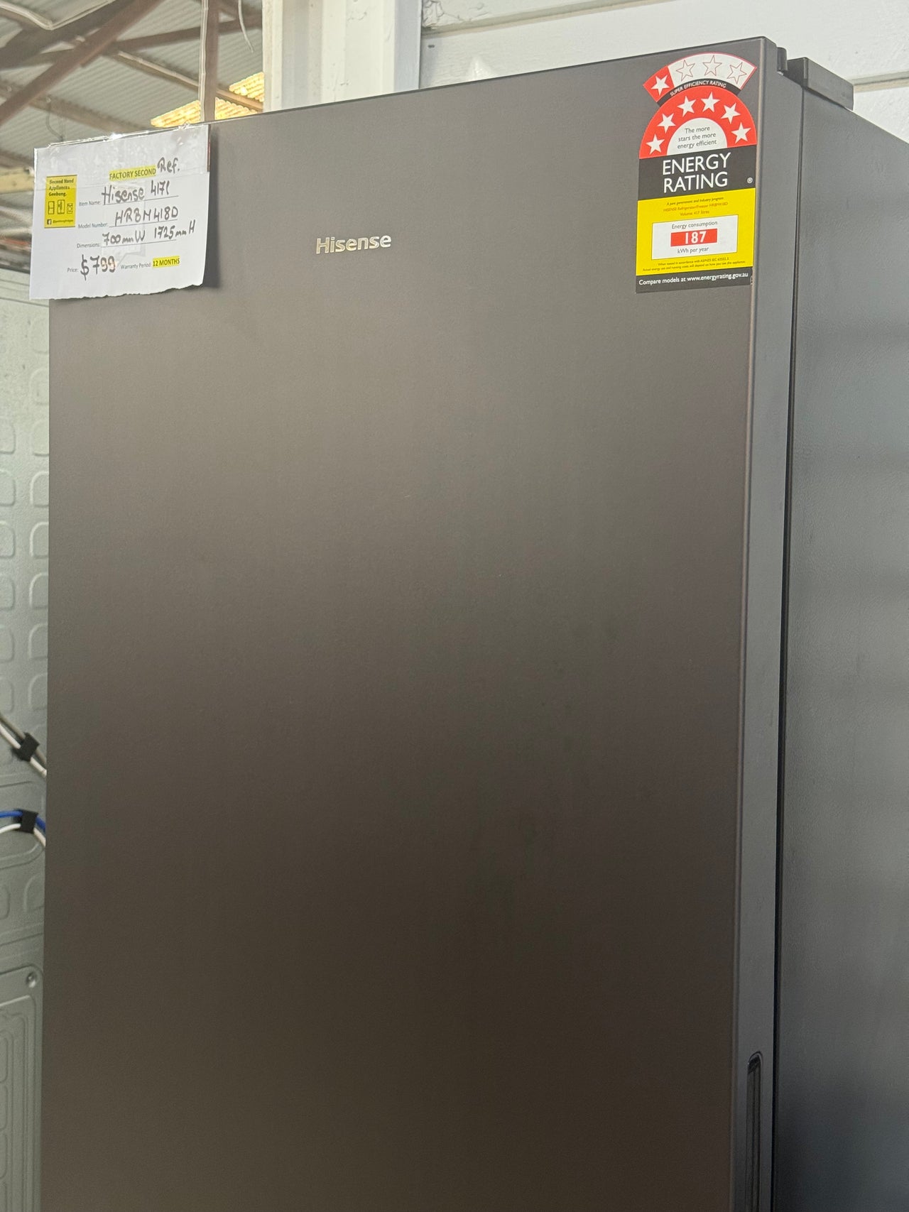 Factory second Hisense HRBM418D 417-liter bottom-mount refrigerator - Second Hand Appliances Geebung