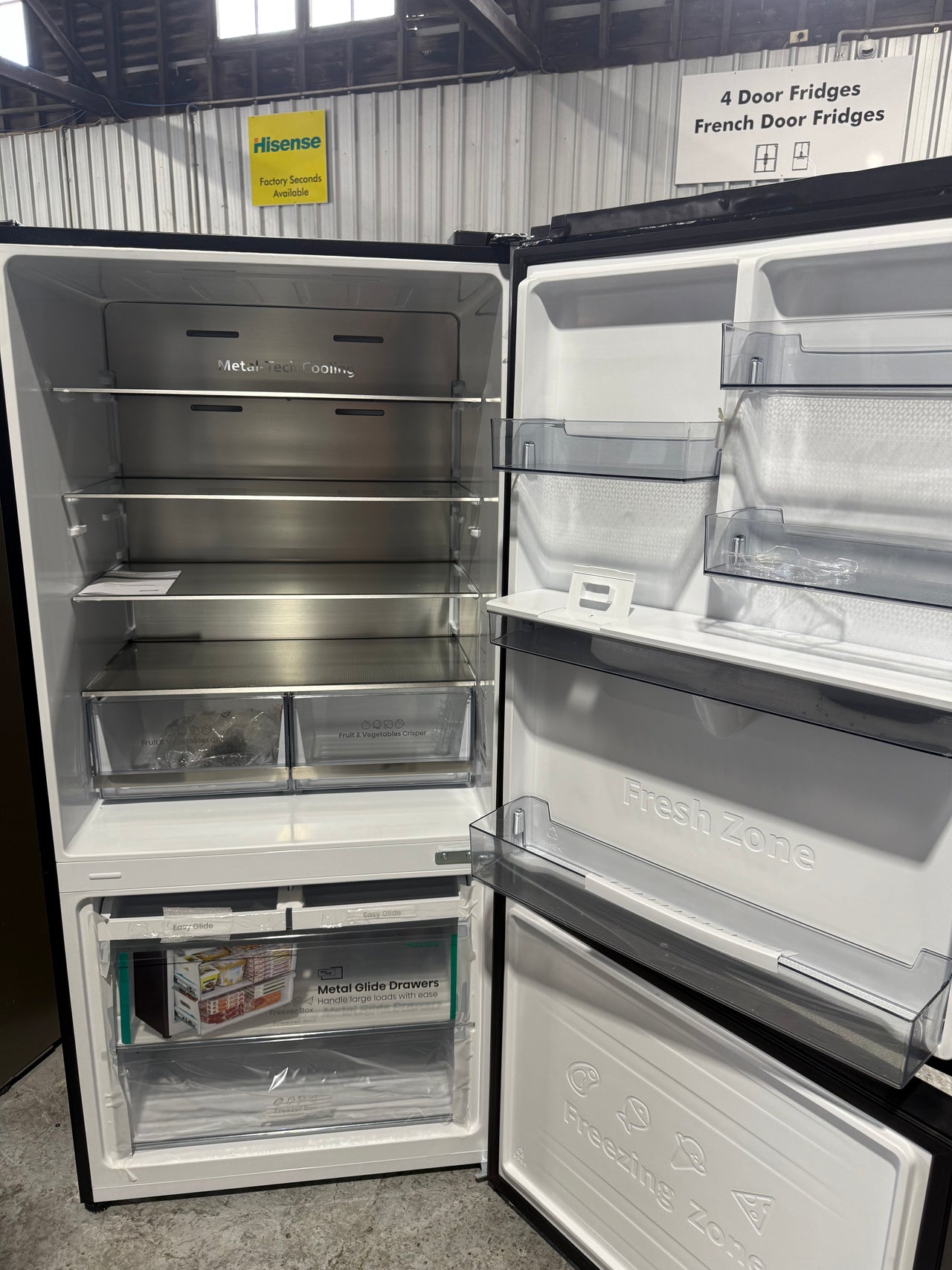 Factory second Hisense HRBM500TBW 500-litre PureFlat Bottom Mount Refrigerator - Second Hand Appliances Geebung