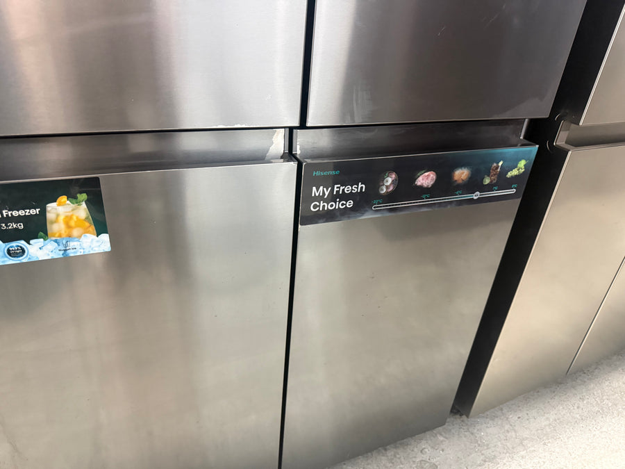 Factory second Hisense HRCD640TBW 640L French Door Refrigerator - Second Hand Appliances Geebung