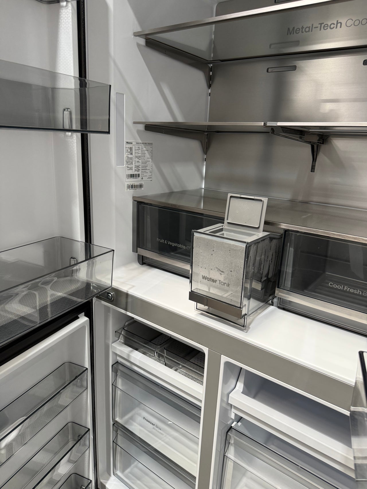 Factory second Hisense HRCD640TBW 640L PureFlex French Door Fridge - Second Hand Appliances Geebung