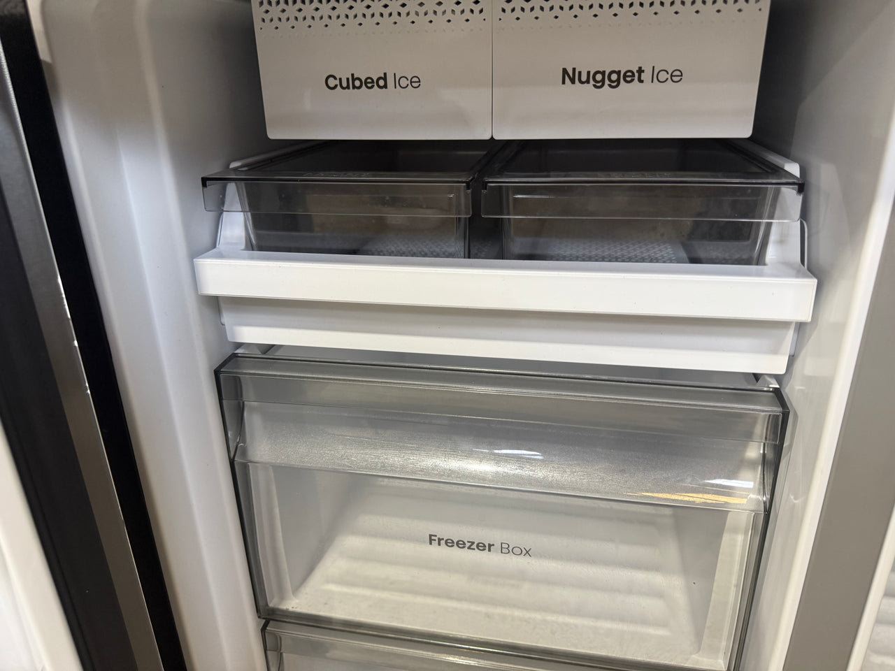 Factory second Hisense HRCD640TBW 640L PureFlex French Door Fridge - Second Hand Appliances Geebung