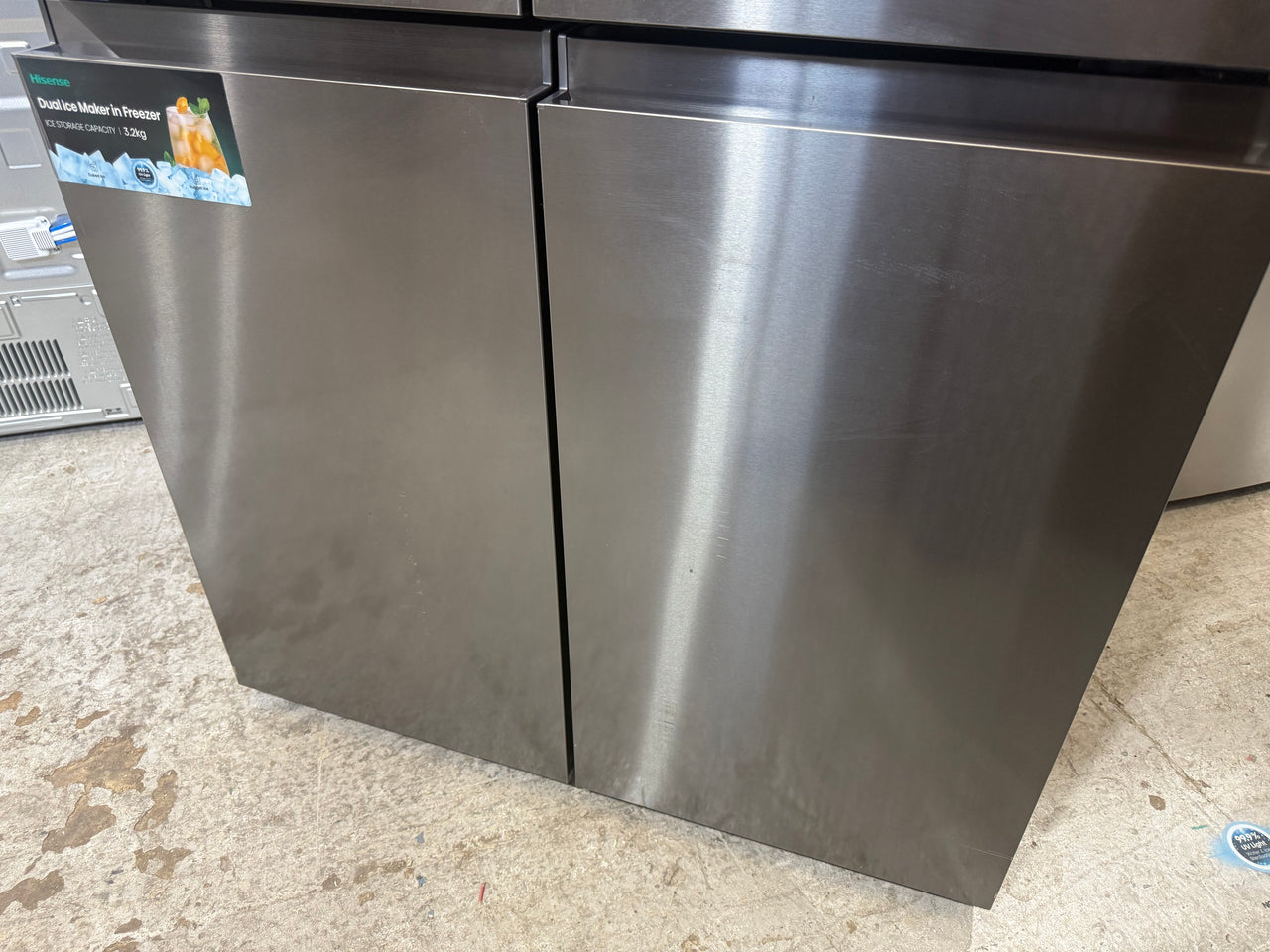 Factory second Hisense HRCD640TBW 640L PureFlex French Door Fridge - Second Hand Appliances Geebung