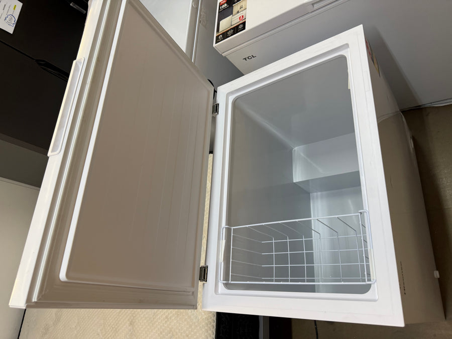 Buy Factory second Hisense HRCF199 200L Hybrid Chest Freezer (White) HRCF199 |  | [product_variant] | Second Hand Appliances Geebung Brisbane