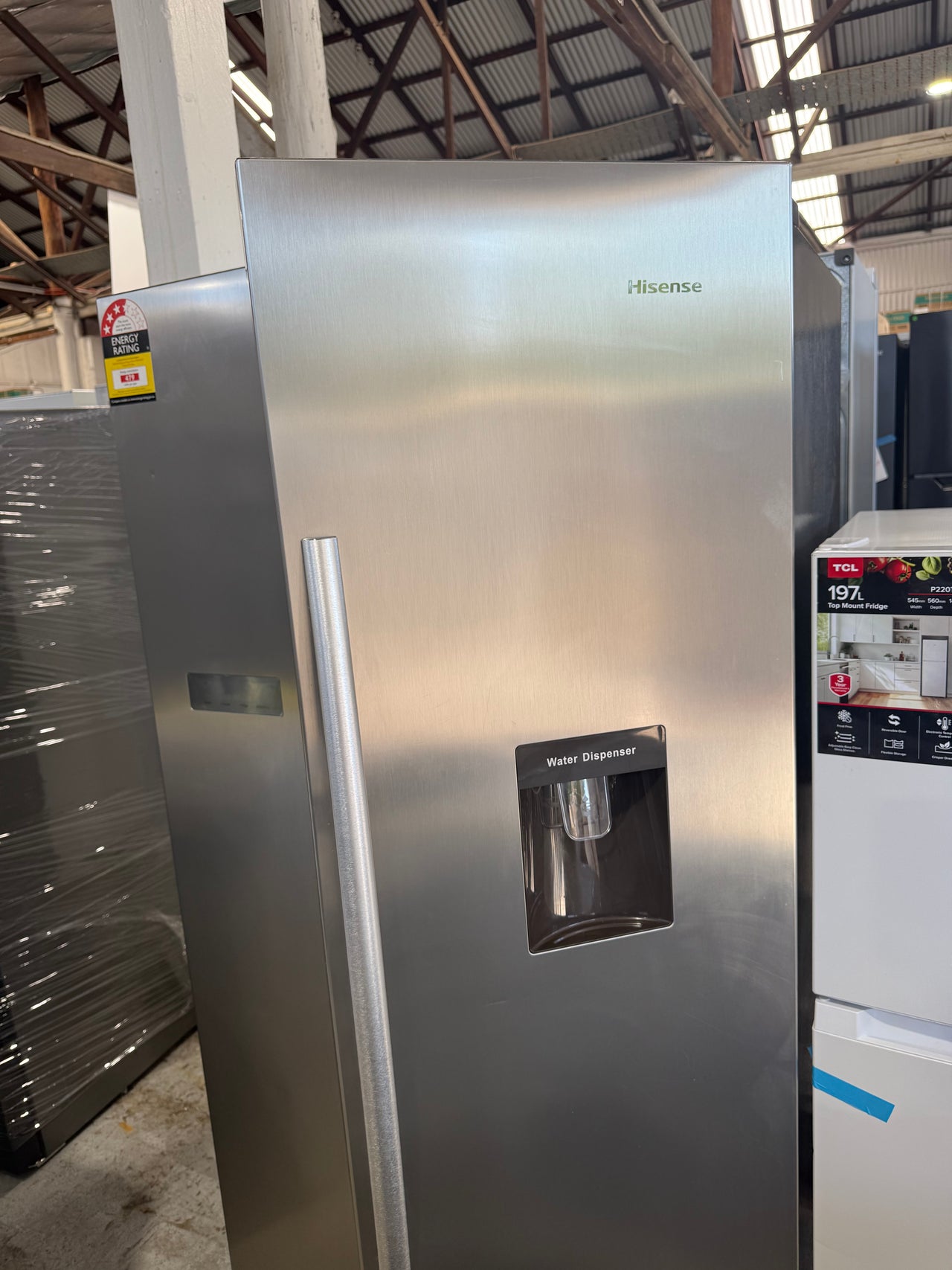 Factory second Hisense HRSBS578SW 578-litre side‑by‑side refrigerator - Second Hand Appliances Geebung